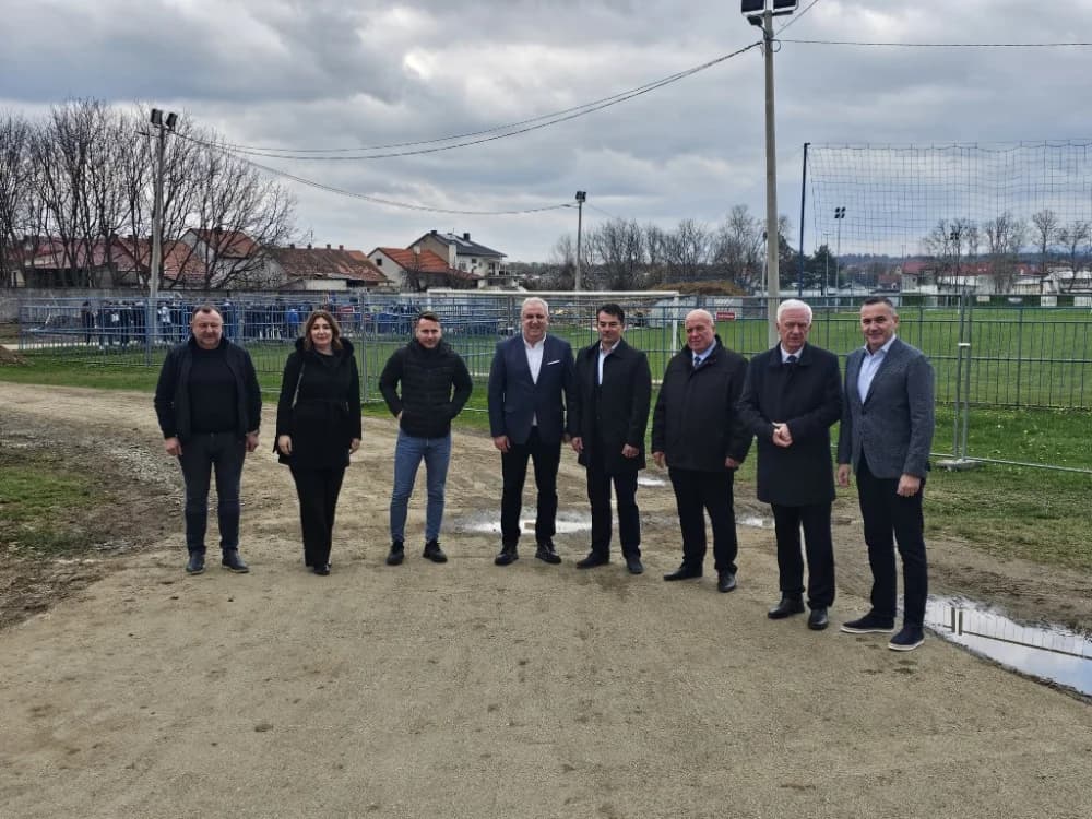Polaganjem kamena temeljca započela izgradnja nove zapadne tribine na stadionu Nogometnog kluba Slavonije