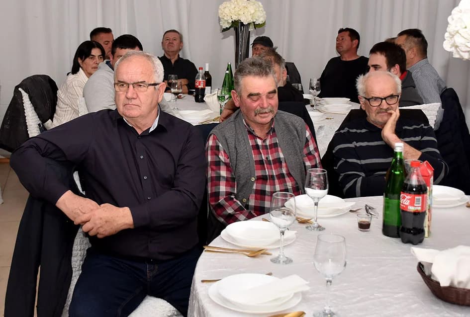 SKUPŠTINA UDRUGE POLJOPRIVREDNIKA LEDINA: Niske cijene uroda i skupi energenti oslabili poslovanje ratara