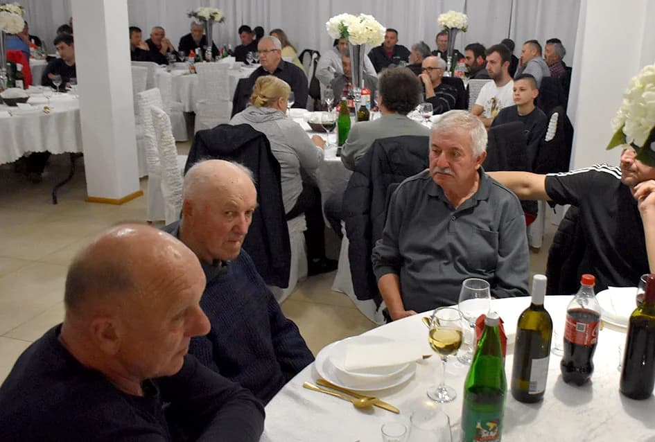 SKUPŠTINA UDRUGE POLJOPRIVREDNIKA LEDINA: Niske cijene uroda i skupi energenti oslabili poslovanje ratara