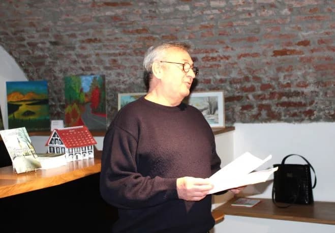 PEIĆEVCI U STIHOVIMA I BOJAMA  U Požeškoj kući održana pjesnička večer uz izložbu likovnih radova