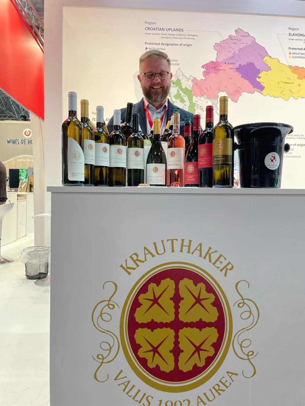 NAŠI VINARI U EUROPI:  Vinarija Kutjevo predstavila u Dusseldorfu dva nova vina, a još su izlagali Krauthaker i Galić, te Destilerija Šimić