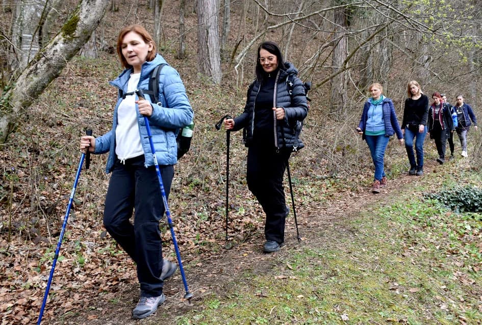 PAPUČKI JAGLACI 2024.: Brojni planinari iz pet država pohodili šest staza slavonske planine