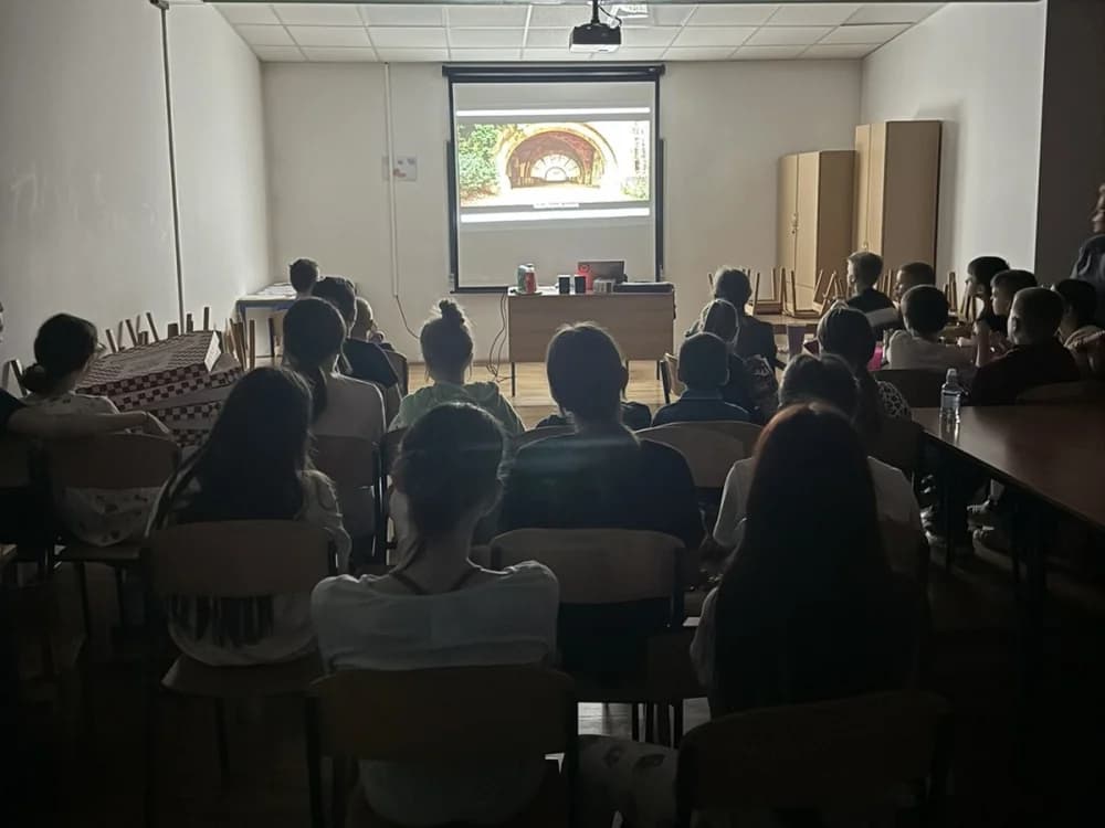 Prvi brestovački prespavanac: Učenici spavali u školi, kuhali, plesali i dobro se zabavili
