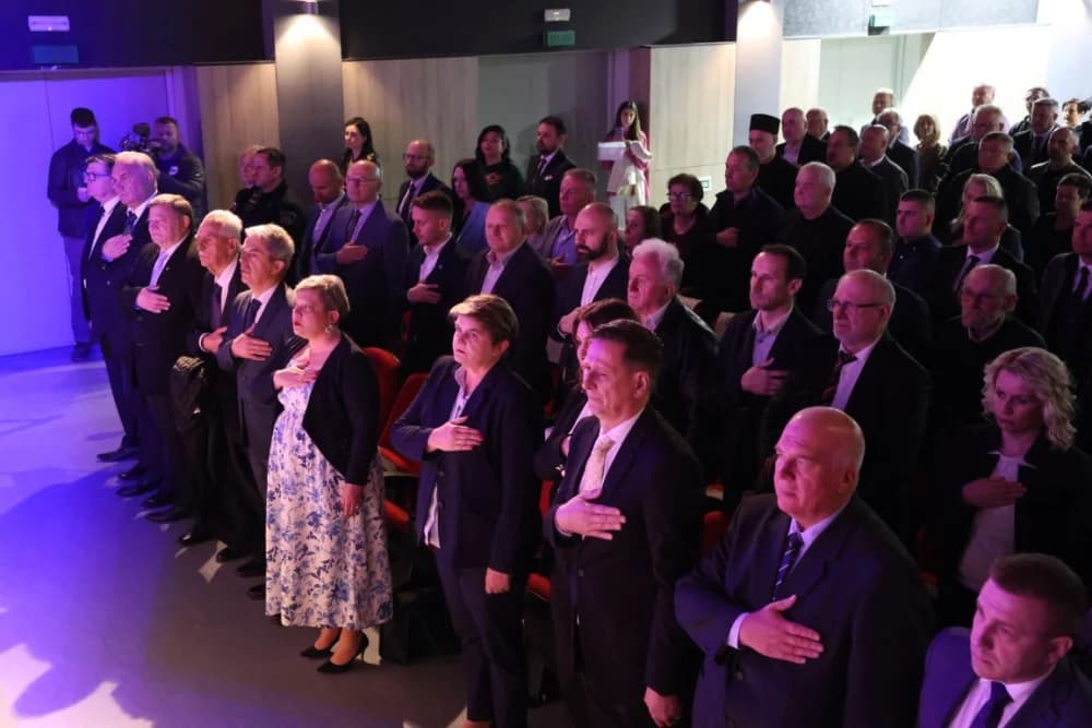 (FOTO) DAN GRADA PAKRACA: „Čite male i velike korake čime je grad sve više prepoznatljiv“