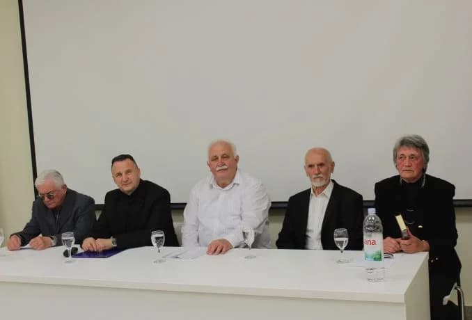 Otvorena izložba ʼʼKrižni putʼʼ samoukog kipara Nediljka Ožića