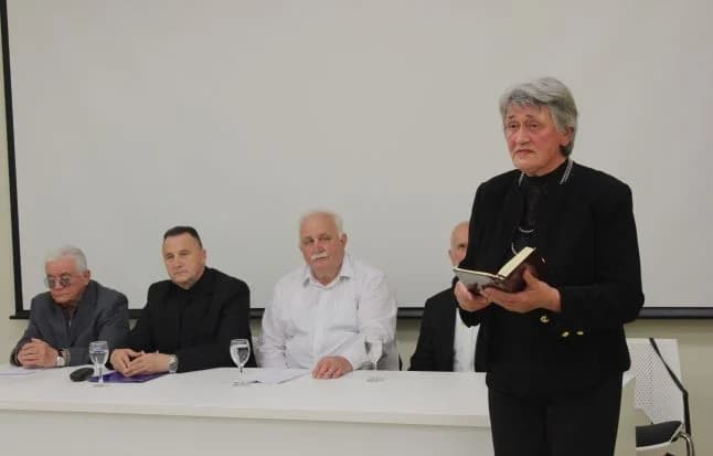 Otvorena izložba ʼʼKrižni putʼʼ samoukog kipara Nediljka Ožića