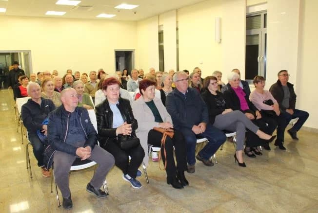 Otvorena izložba ʼʼKrižni putʼʼ samoukog kipara Nediljka Ožića