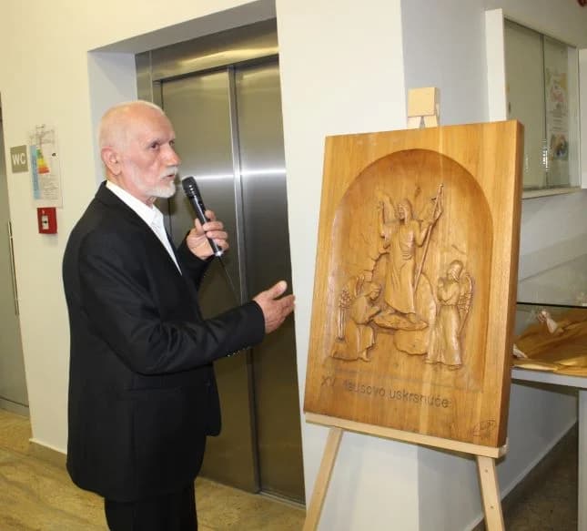 Otvorena izložba ʼʼKrižni putʼʼ samoukog kipara Nediljka Ožića