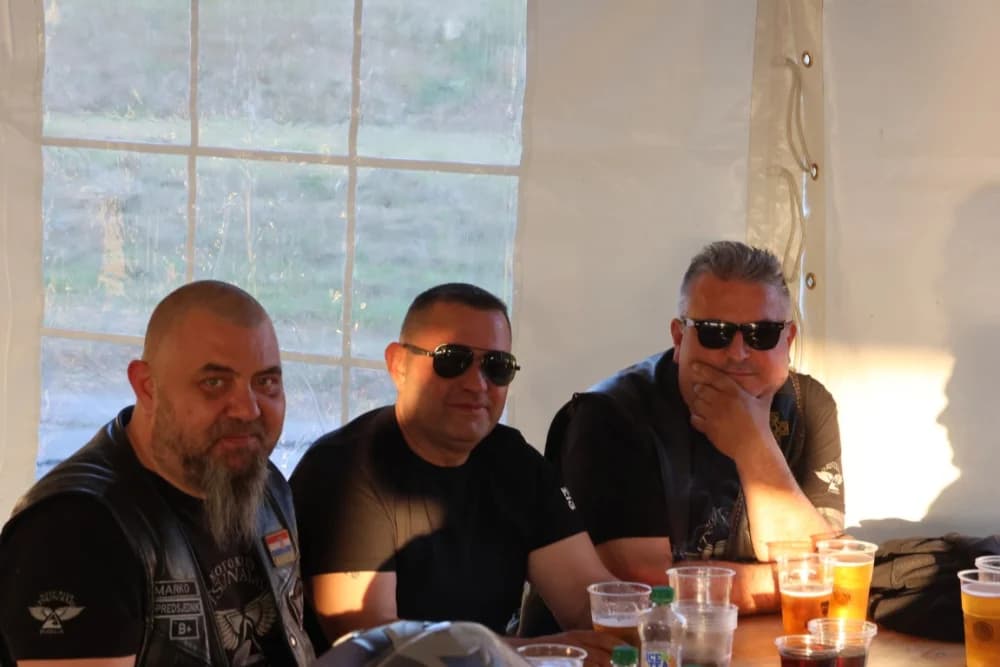 (FOTOGALERIJA) SAJAM UDRUGA U ČAGLINU: Najbolji lovački gulaš skuhala ekipa Lovačkog društva „Dilj“ iz Buka