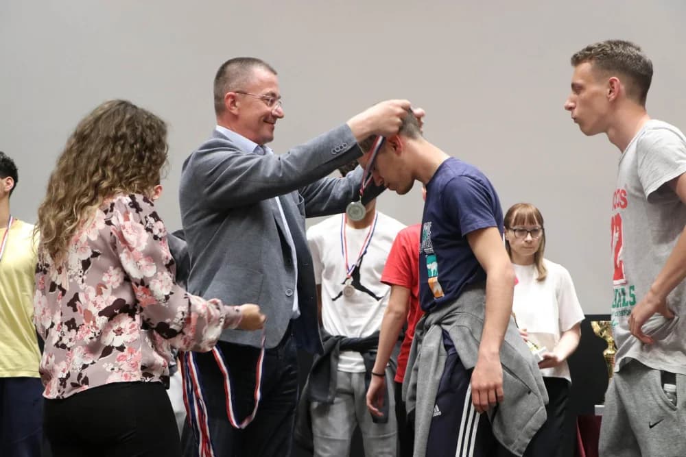 Drugi sportski susreti hrvatskih katoličkih srednjih škola održan u Požegi