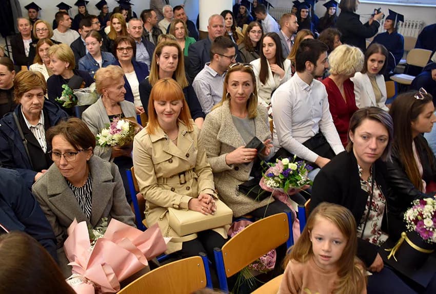 (FOTOGALERIJA) Promovirana prva generacija studenata Fakulteta turizma i ruralnog razvoja u Požegi
