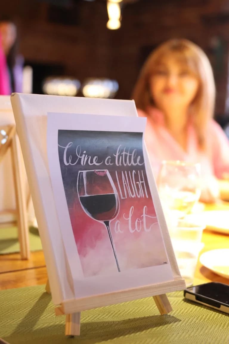 (FOTO) Tko je u Zlatnom Lugu na Wine&Paintu stvorio „remek djelo“ i pokazao svoja slikarska umijeća!?