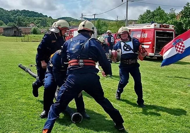 UZ BLAGDAN SV. FLORIJANA U Ruševu održano općinsko vatrogasno natjecanje