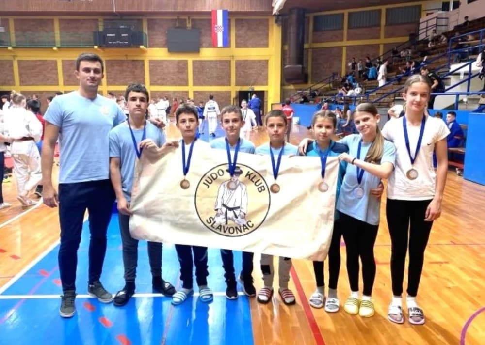 Na međunarodnom turniru u Zagrebu osvojili sedam medalja