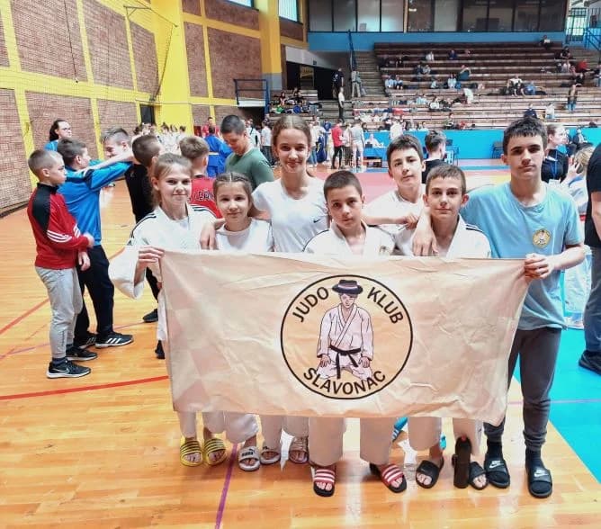 Na međunarodnom turniru u Zagrebu osvojili sedam medalja