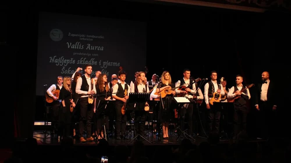 Održan prvi samostalni koncert Županijskog tamburaškog orkestra Vallis Aurea: „Da nema vas ne bi moglo biti ni nas“