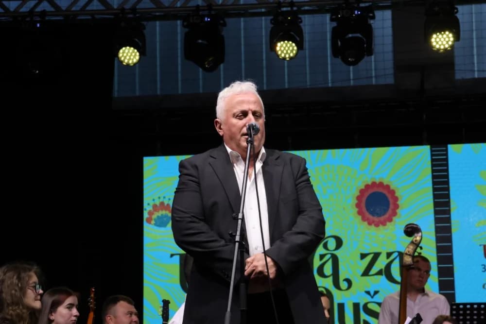 Orkestri iz tri države u Kaptolu pokazali bogatstvo muziciranja na našem izvornom instrumentu
