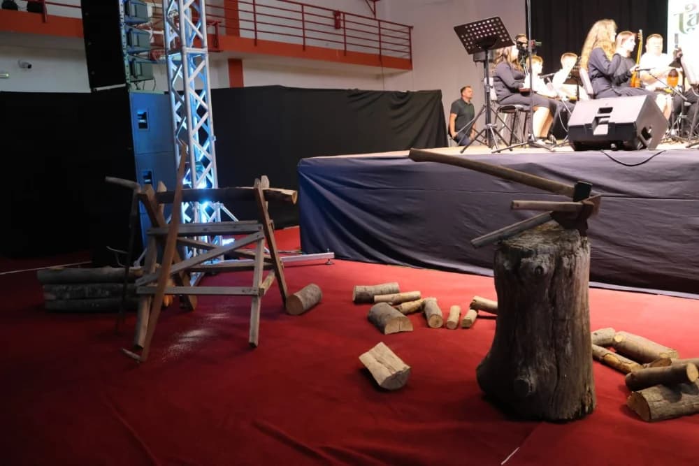 Orkestri iz tri države u Kaptolu pokazali bogatstvo muziciranja na našem izvornom instrumentu