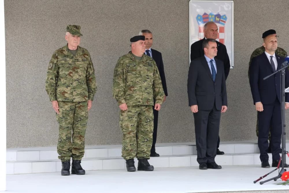(FOTO) Na vjernost Domovini u Požegi ponosno prisegnulo 102 ročnica i ročnika Hrvatske vojske
