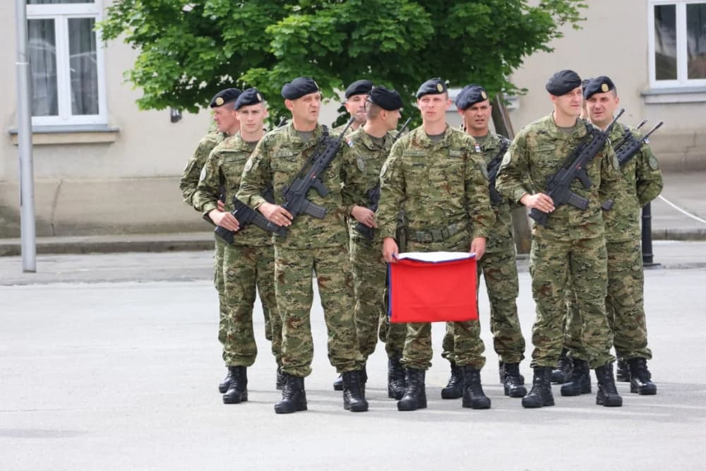 (FOTO) Na vjernost Domovini u Požegi ponosno prisegnulo 102 ročnica i ročnika Hrvatske vojske