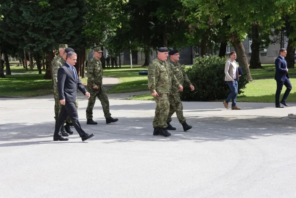 (FOTO) Na vjernost Domovini u Požegi ponosno prisegnulo 102 ročnica i ročnika Hrvatske vojske
