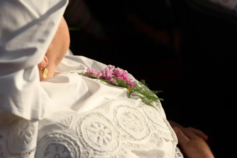 (FOTO-VIDEO) Pjesme, kola i običaji izvelo pet kulturno-umjetničkih društava iz dvije slavonske županije