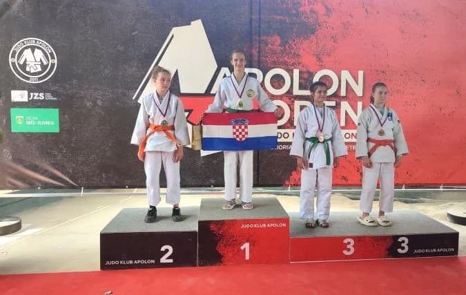 Uspješan nastup na vrlo jakom turniru u Maribor