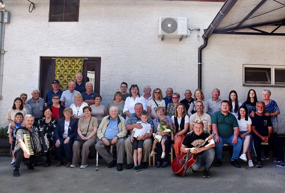 DVA JUBILEJA SLAVONSKOG KRALJA KULENA: 40. godišnjica braka i četvrt stoljeća uspješne proizvodnje