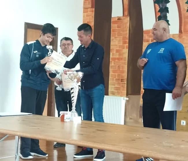 ŠAHOVSKI TURNIR PRIJATELJSTVA: Pobjednik Šahovski klub Brestovac