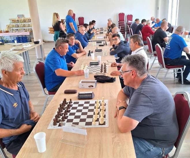 ŠAHOVSKI TURNIR PRIJATELJSTVA: Pobjednik Šahovski klub Brestovac
