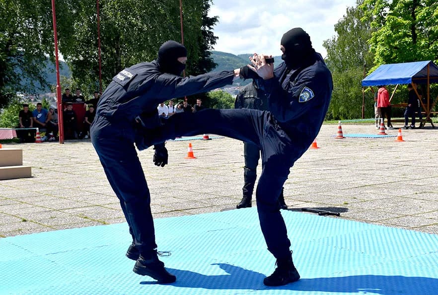 Kroz pokazne vježbe i prezentaciju opreme održan Dan otvorenih vrata policije