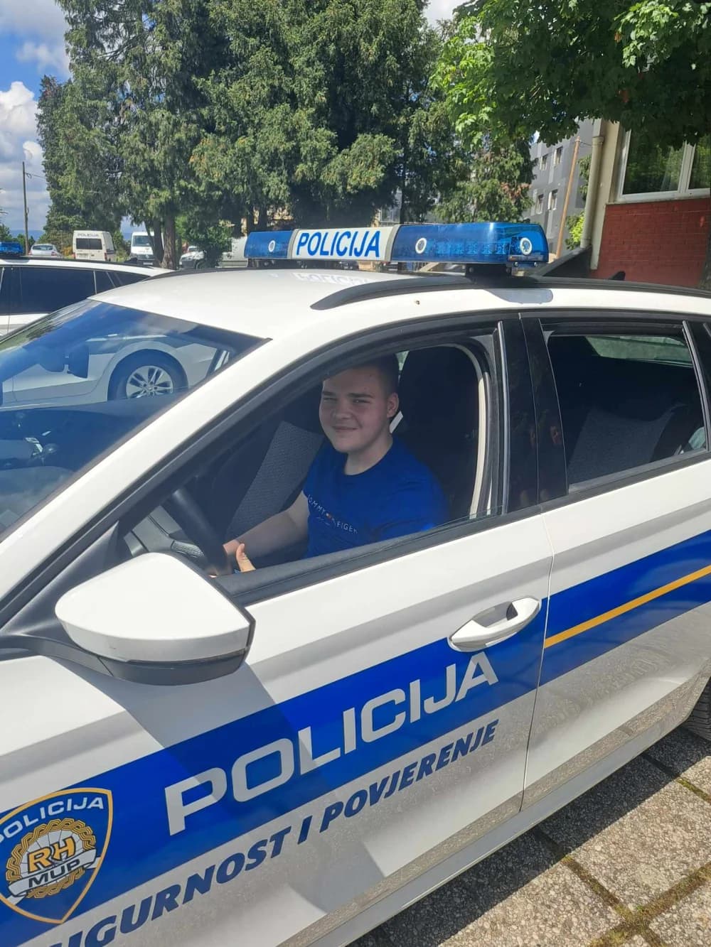 Kroz pokazne vježbe i prezentaciju opreme održan Dan otvorenih vrata policije