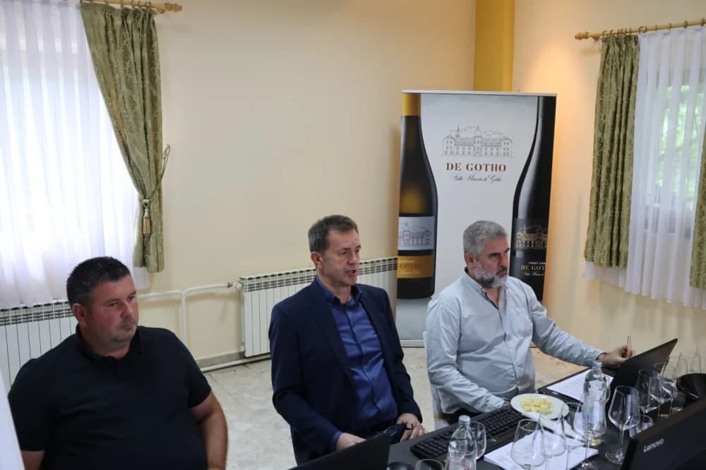 Eminentni stručnjaci u Kutjevu ocjenjuju 104 prispjela uzorka graševine: Najboljima slijede velika priznanja i odličja!