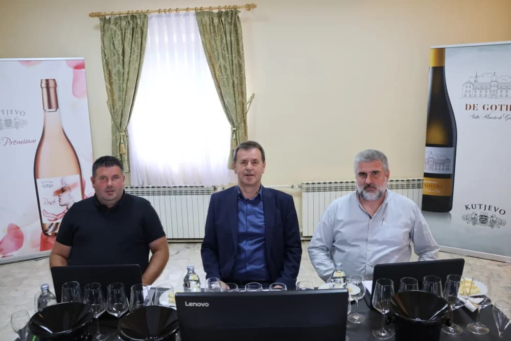 Šampionska odličja vinima Kutjeva d.d. na ocjenjivanju u sklopu Festivala graševine