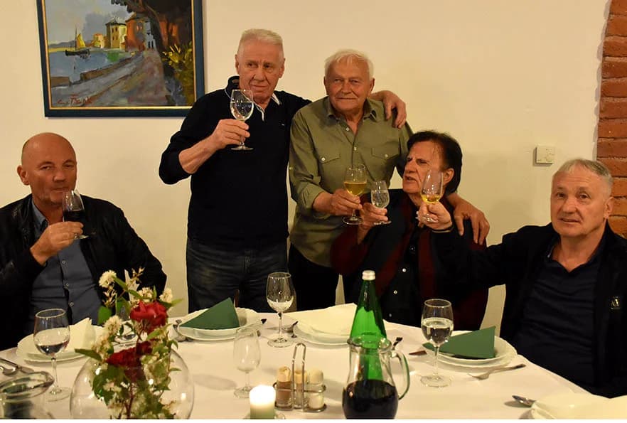 SLAVLJE KOD POZNATOG VINARA IVE ENJINGIJA: Torta za 84. rođendan