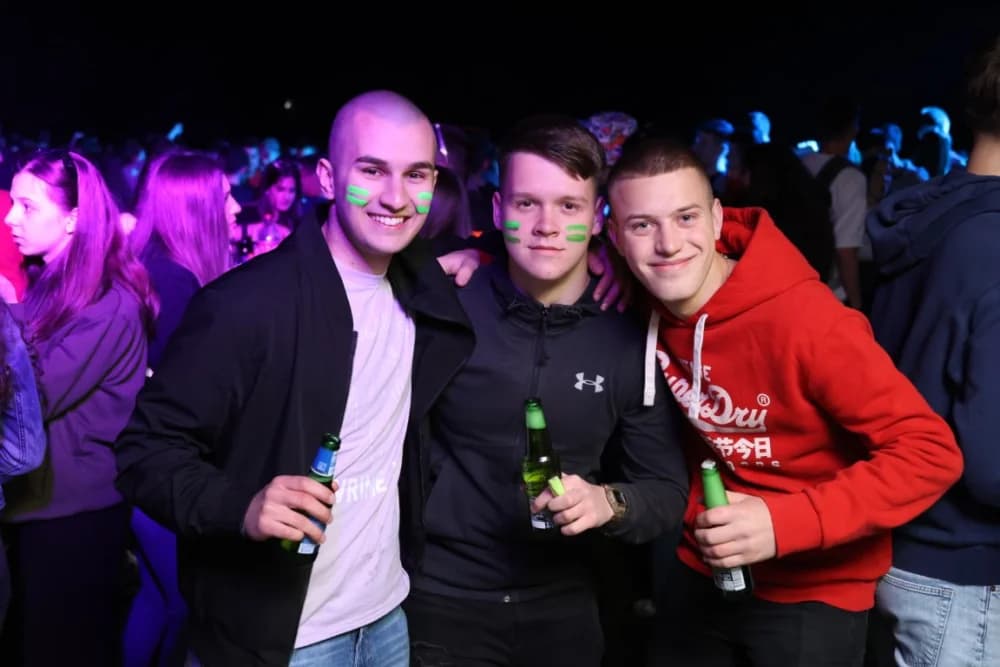 (VELIKA FOTOGALERIJA) Pozdrav maturantima: Više od 600 maturanata ja jedinstvenoj proslavi u Velikoj