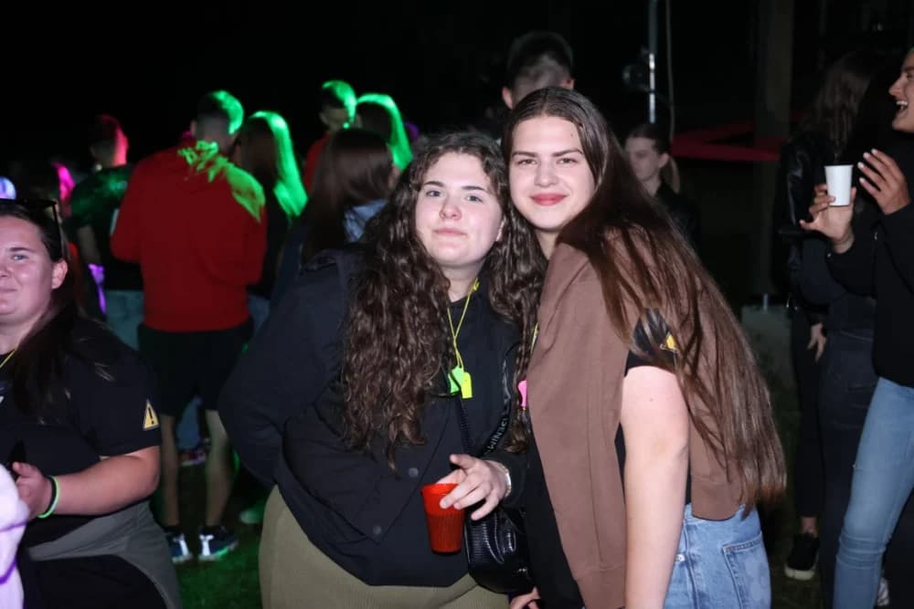 (VELIKA FOTOGALERIJA) Pozdrav maturantima: Više od 600 maturanata ja jedinstvenoj proslavi u Velikoj