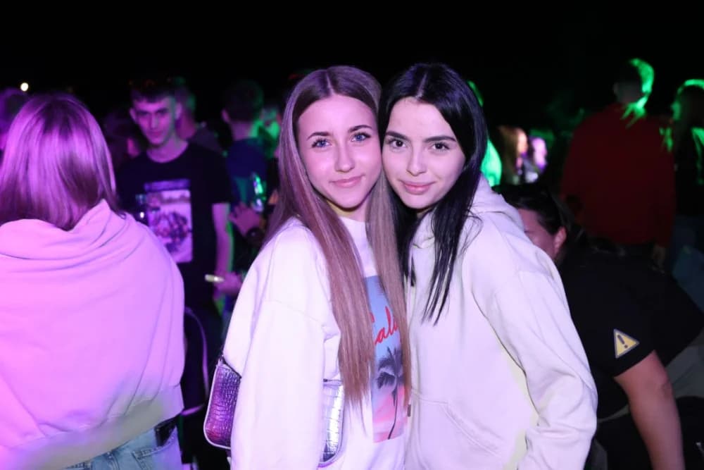 (VELIKA FOTOGALERIJA) Pozdrav maturantima: Više od 600 maturanata ja jedinstvenoj proslavi u Velikoj