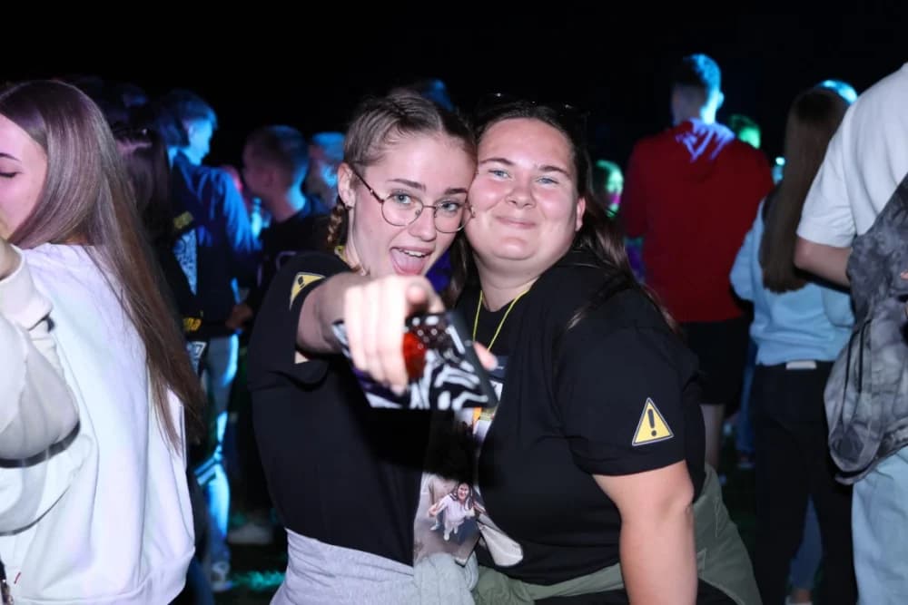 (VELIKA FOTOGALERIJA) Pozdrav maturantima: Više od 600 maturanata ja jedinstvenoj proslavi u Velikoj