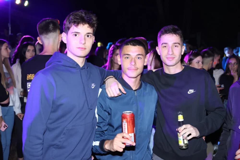 (VELIKA FOTOGALERIJA) Pozdrav maturantima: Više od 600 maturanata ja jedinstvenoj proslavi u Velikoj