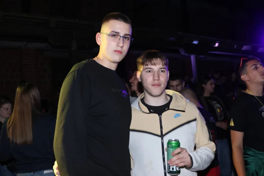 (VELIKA FOTOGALERIJA) Pozdrav maturantima: Više od 600 maturanata ja jedinstvenoj proslavi u Velikoj