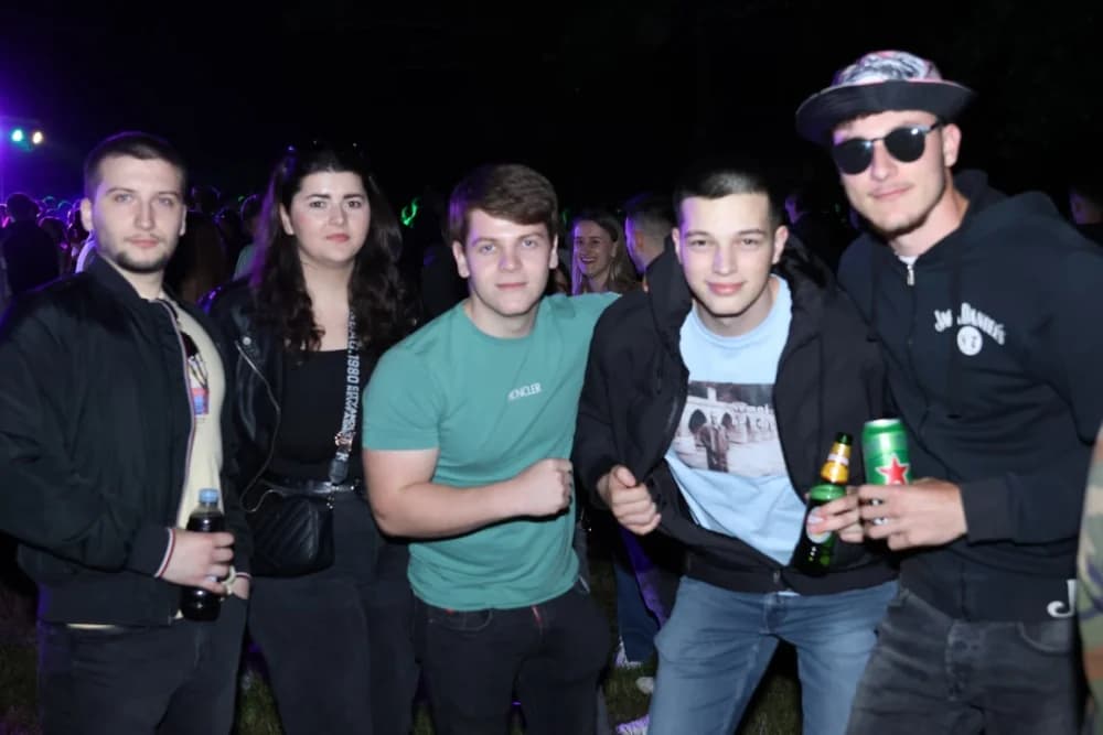 (VELIKA FOTOGALERIJA) Pozdrav maturantima: Više od 600 maturanata ja jedinstvenoj proslavi u Velikoj