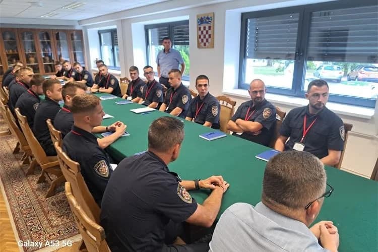 Po prvi puta u požeškoj Kaznionici održava se temeljni tečaj za vježbenike pravosudne policije