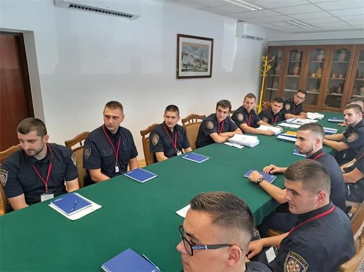 Po prvi puta u požeškoj Kaznionici održava se temeljni tečaj za vježbenike pravosudne policije
