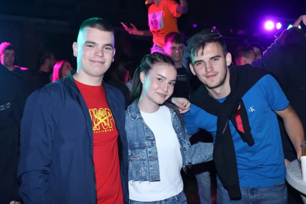 (VELIKA FOTOGALERIJA) Pozdrav maturantima: Više od 600 maturanata ja jedinstvenoj proslavi u Velikoj