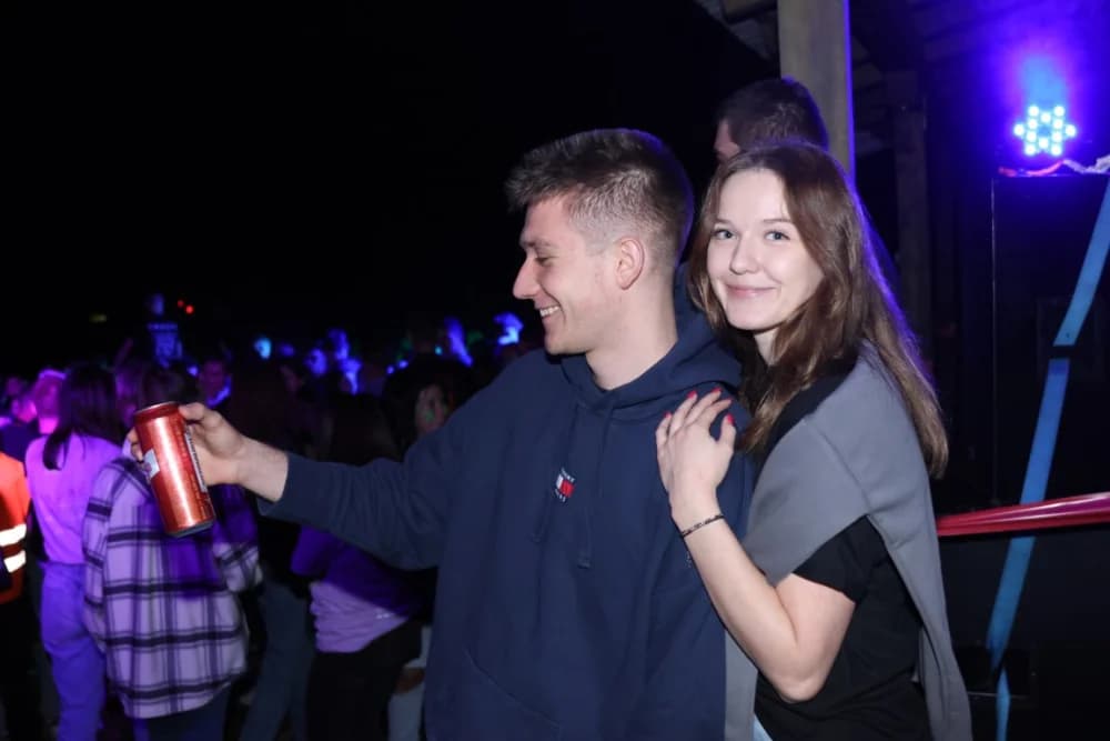 (VELIKA FOTOGALERIJA) Pozdrav maturantima: Više od 600 maturanata ja jedinstvenoj proslavi u Velikoj