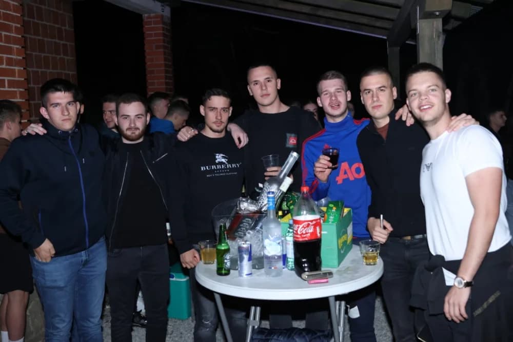 (VELIKA FOTOGALERIJA) Pozdrav maturantima: Više od 600 maturanata ja jedinstvenoj proslavi u Velikoj