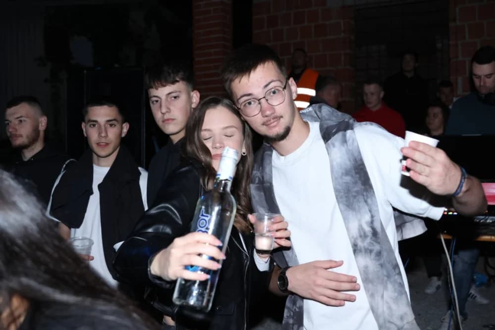 (VELIKA FOTOGALERIJA) Pozdrav maturantima: Više od 600 maturanata ja jedinstvenoj proslavi u Velikoj