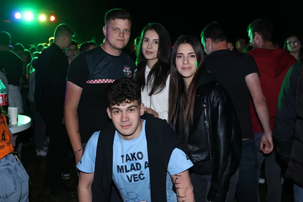 (VELIKA FOTOGALERIJA) Pozdrav maturantima: Više od 600 maturanata ja jedinstvenoj proslavi u Velikoj