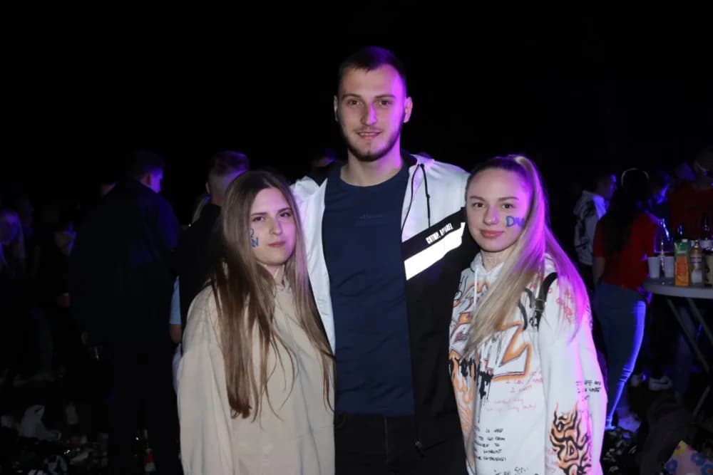 (VELIKA FOTOGALERIJA) Pozdrav maturantima: Više od 600 maturanata ja jedinstvenoj proslavi u Velikoj